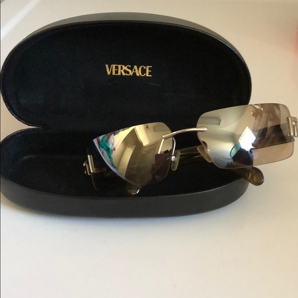 Sunglasses - Picture 2 of 2